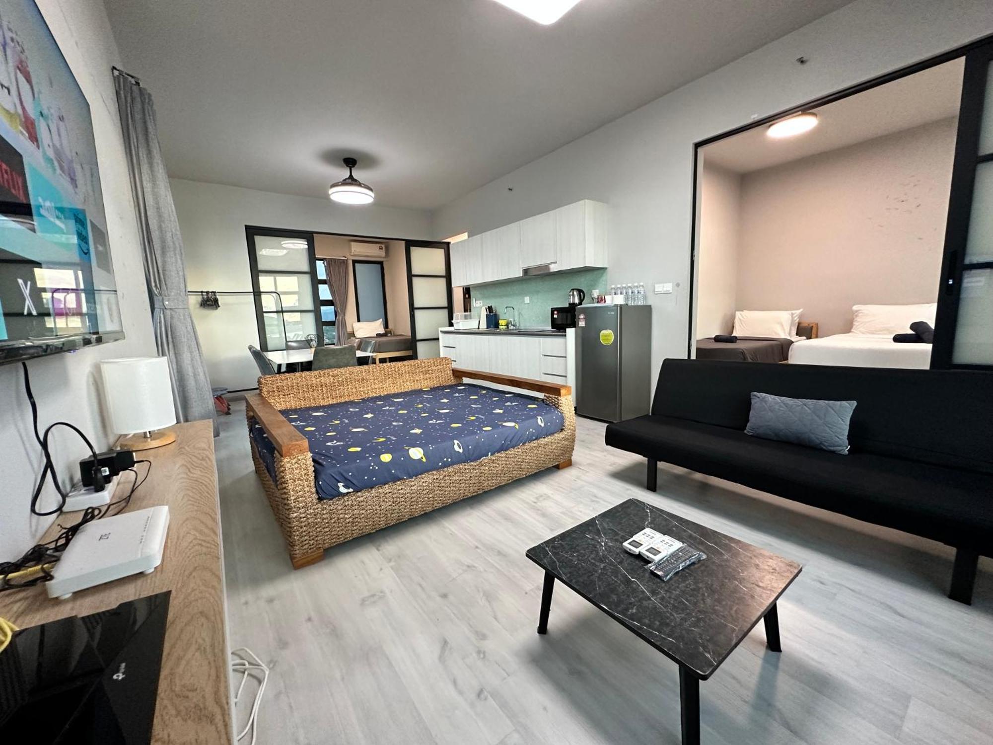 L Homestay Jesseltonquay Jq Kk City亚庇市区中心民宿2房1厕 Kota Kinabalu Eksteriør billede